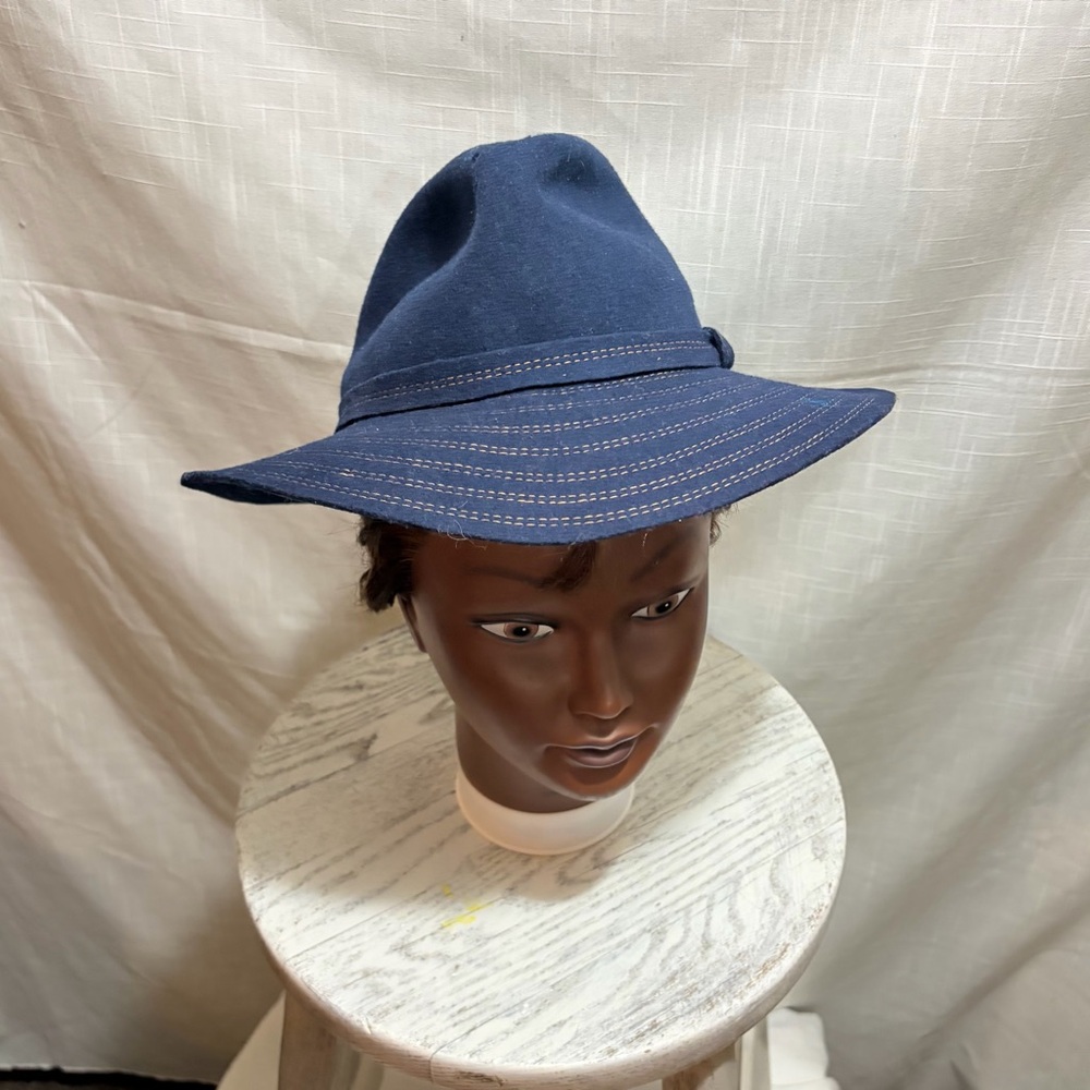 Vintage Betmar wool hat